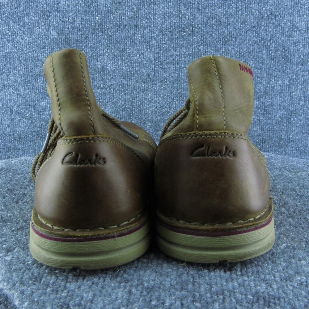 Clarks Brown Leather Chukka Boots Men 10‎ Lace Up Casual Comfort